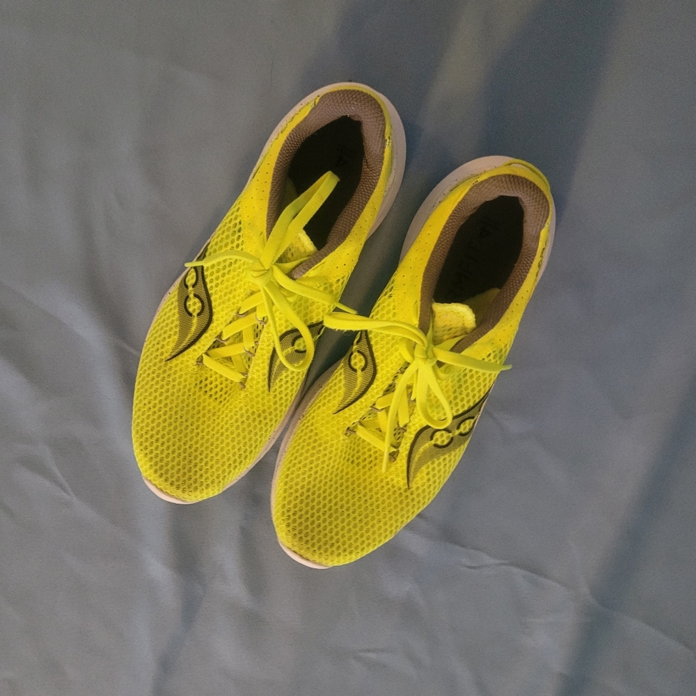 Saucony Women's Yellow Running Shoes - Picture 6 of 8